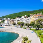 Feria 2 Opatija