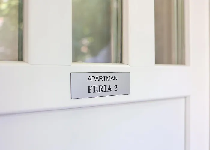 Feria 2 Apartment