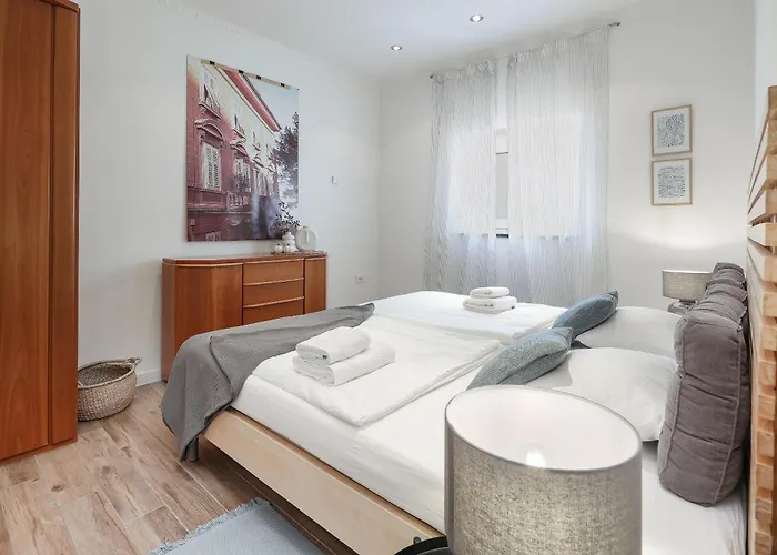 Feria 2 오파티아